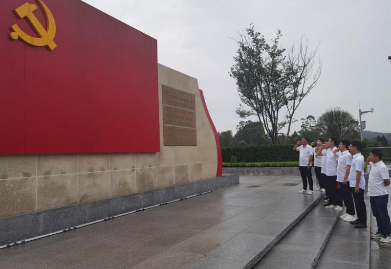 威廉希尔建设党支部开展“党建引领聚合力 牢记初心谋发展”主题党日活动 (2)_800-550