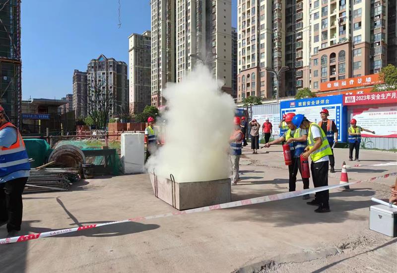 威廉希尔建设公司开展2023年安全生产月应急救援演练活动 (4)_800-550